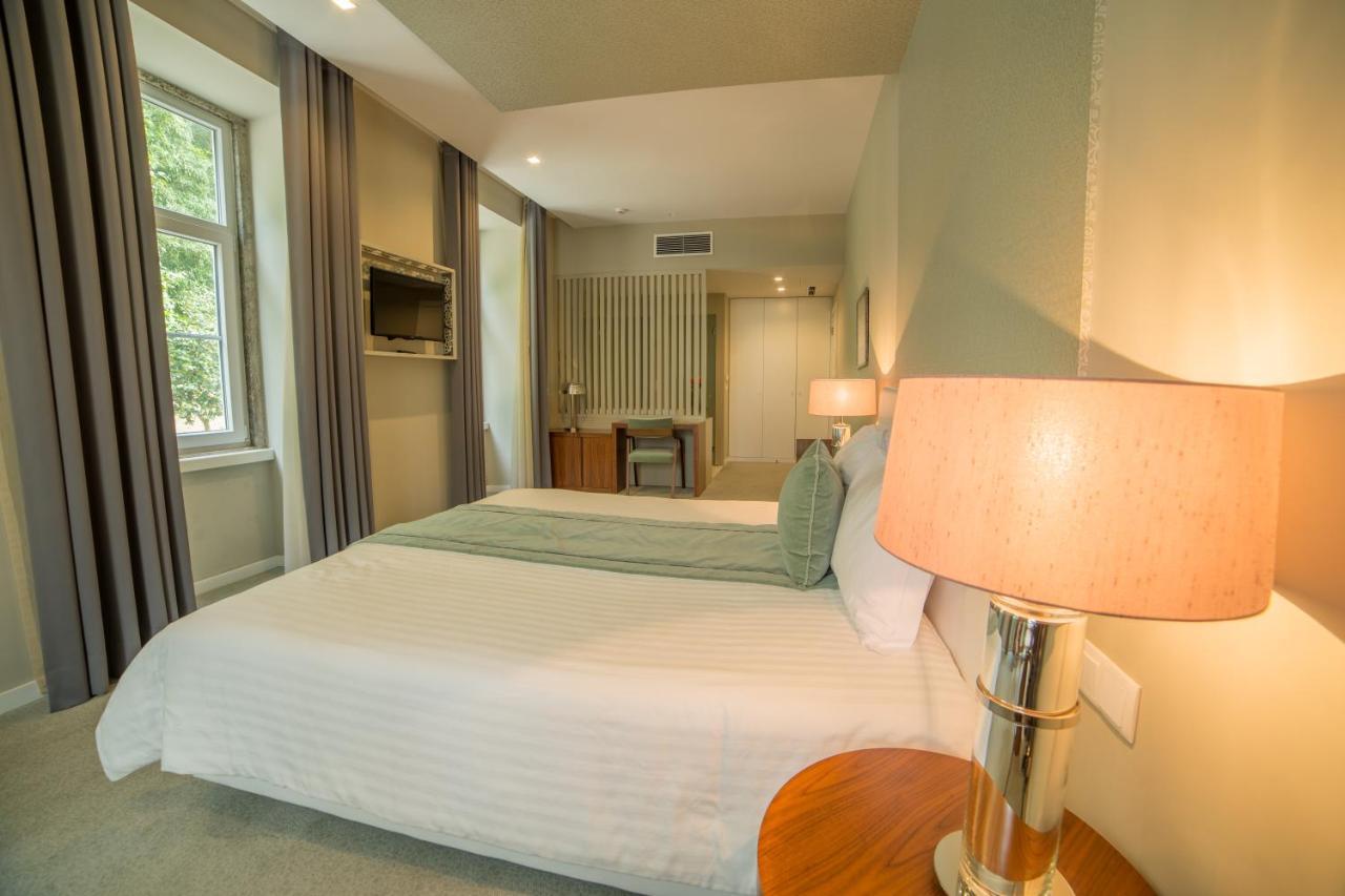 Hotel Do Parque บรากา ภายนอก รูปภาพ